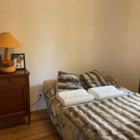 بيت للعطل Della *